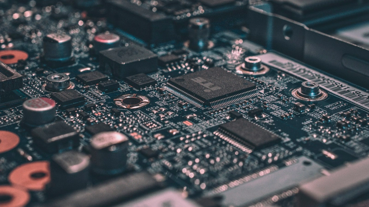 Refactorización de deuda técnica legacy y arquitectura de software limpia Nubework